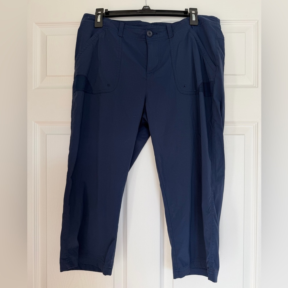 Columbia PFG Navy Blue Women's Crop Pants Outdoor Hiking Fishing Gorpcore 12